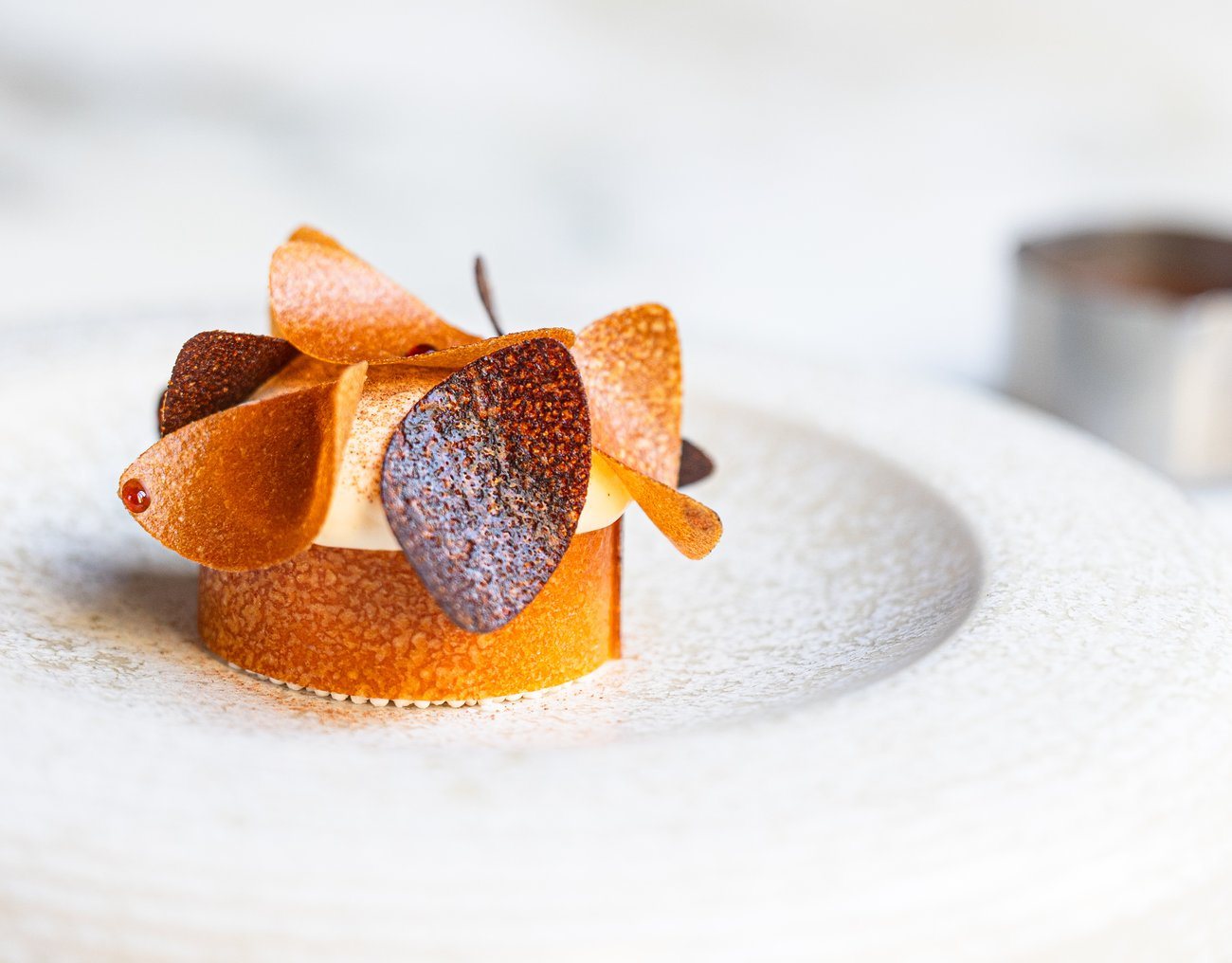 Le café et chocolat d'Indonésie 65 % de David Boudinet, biscuit brownie et crème glacée à la cardamome